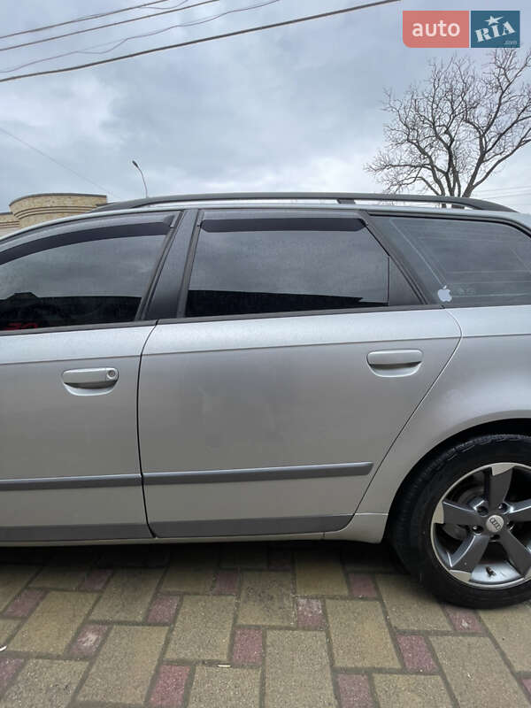 Универсал Audi A4 2005 в Тячеве