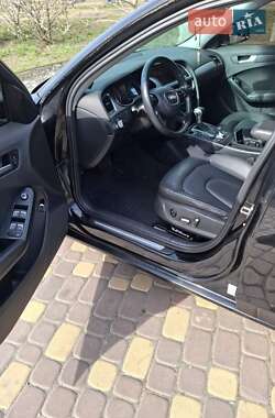 Седан Audi A4 2012 в 