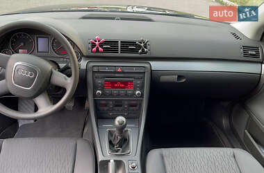 Седан Audi A4 2006 в 