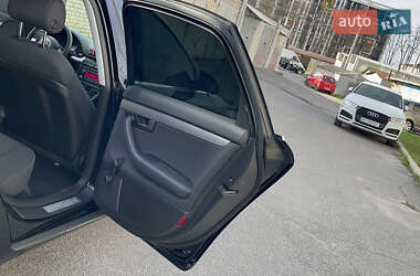 Седан Audi A4 2006 в 