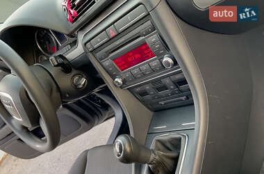 Седан Audi A4 2006 в 