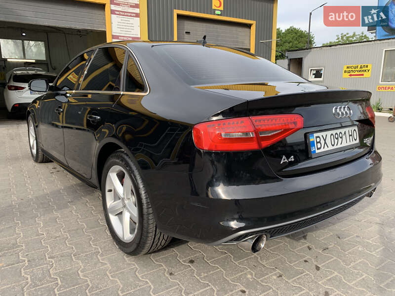 Седан Audi A4 2013 в Хмельницькому