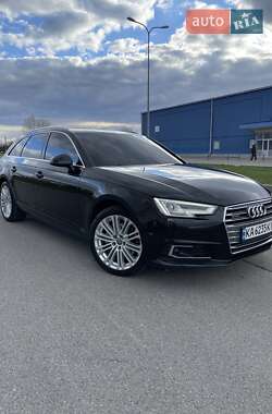 Універсал Audi A4 2018 в 