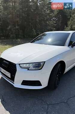 Седан Audi A4 2016 в 