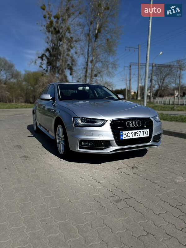 Седан Audi A4 2015 в 