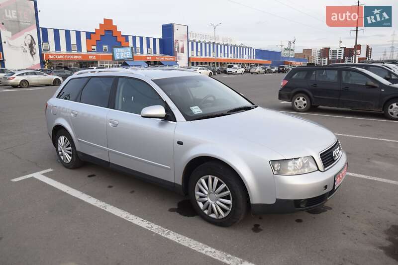 Універсал Audi A4 2002 в Луцьку