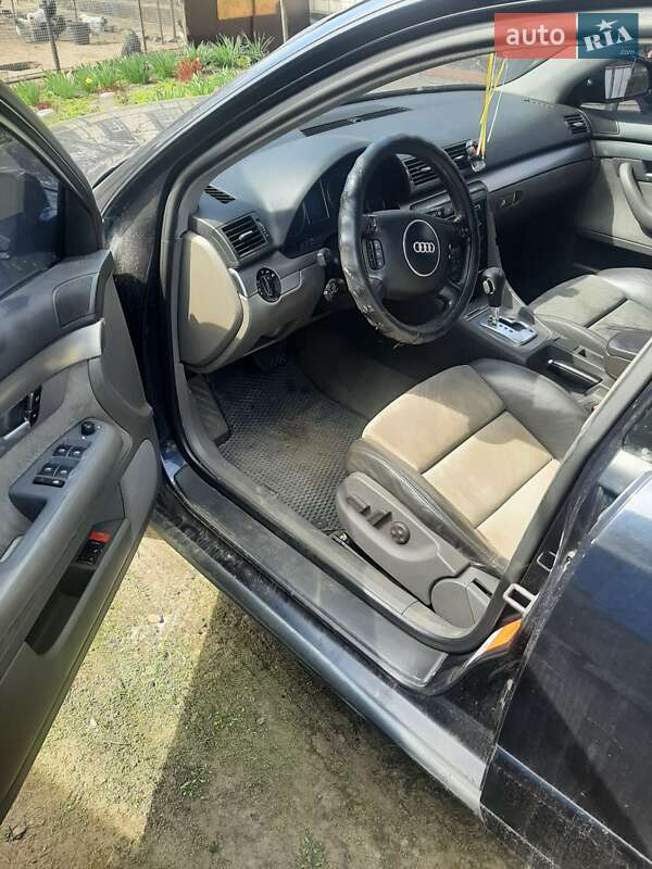 Седан Audi A4 2001 в Черкассах