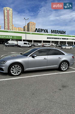 Седан Audi A4 2016 в 