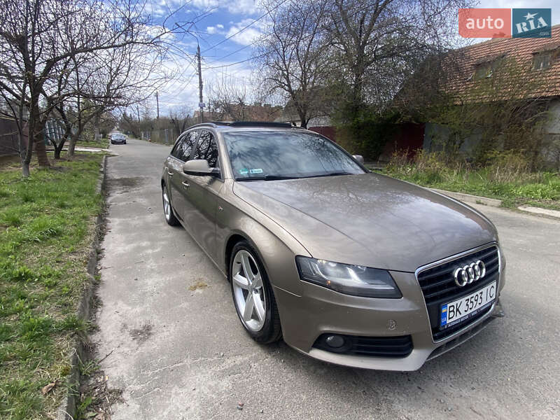Универсал Audi A4 2009 в 