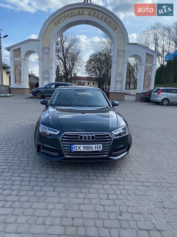 Audi A4 2019