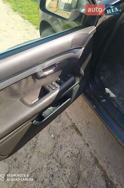Седан Audi A4 2001 в 