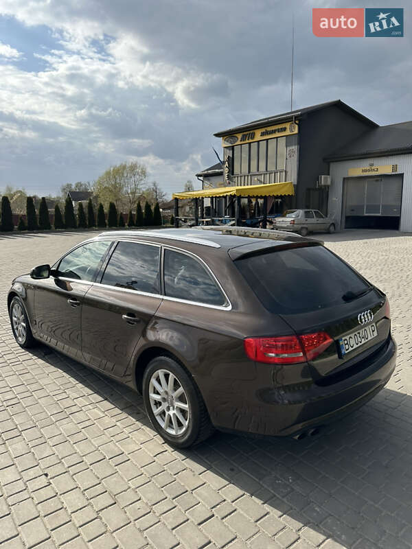 Универсал Audi A4 2012 в Луцке