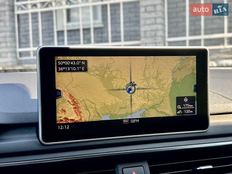Седан Audi A4 2016 в Харькове