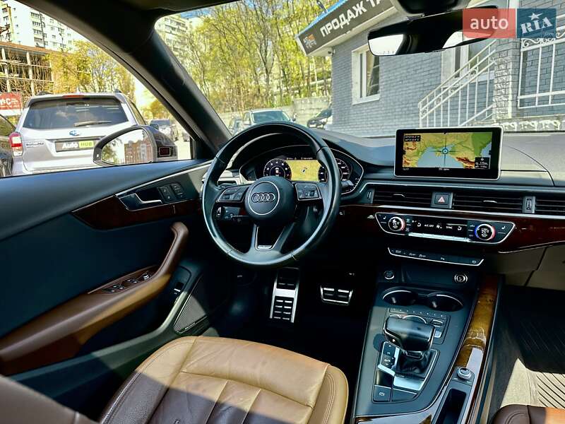 Седан Audi A4 2016 в Харькове
