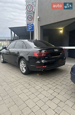 Седан Audi A4 2016 в 