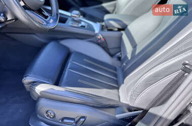 Седан Audi A4 2021 в 