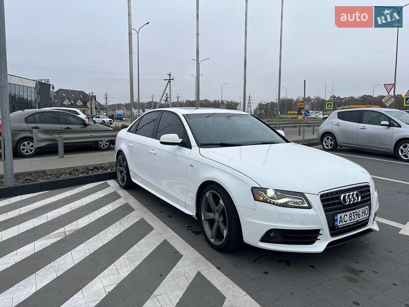 Седан Audi A4 2011 в 