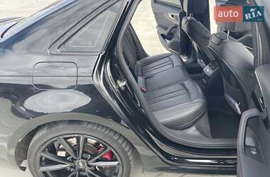 Седан Audi A4 2018 в 