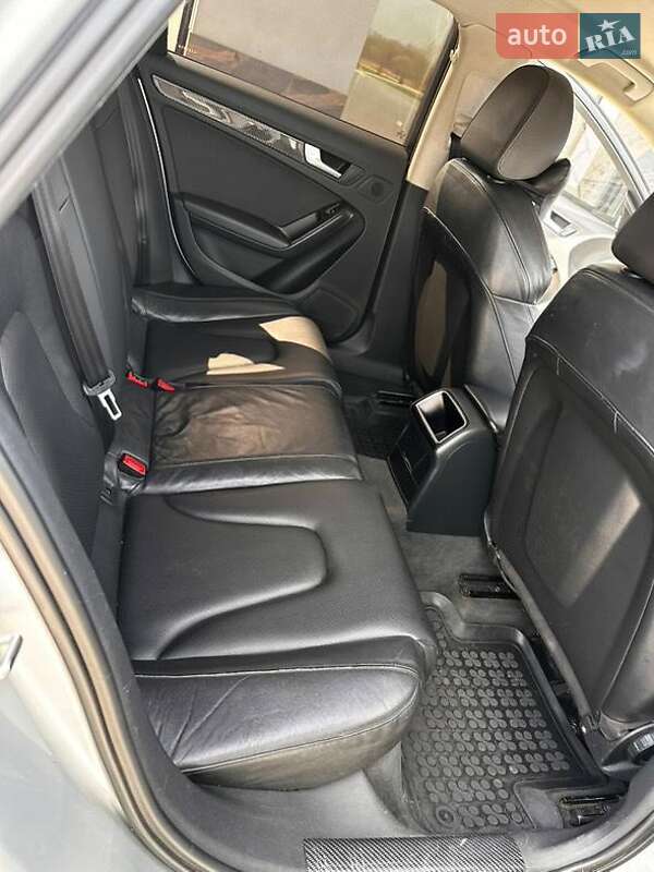 Универсал Audi A4 2012 в Ивано-Франковске