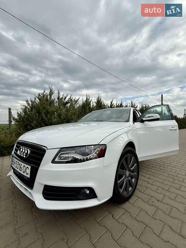 Седан Audi A4 2009 в Одесі