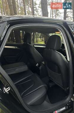 Седан Audi A4 2013 в 