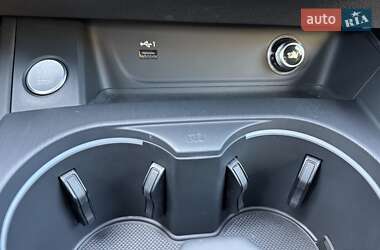 Седан Audi A4 2018 в 