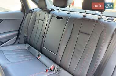 Седан Audi A4 2018 в 