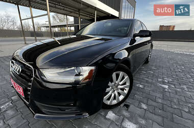Седан Audi A4 2013 в 