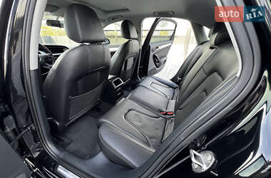 Седан Audi A4 2013 в 