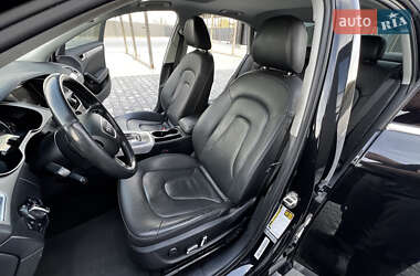 Седан Audi A4 2013 в 