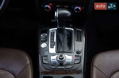 Седан Audi A4 2012 в 