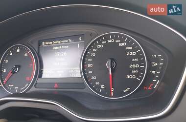 Седан Audi A4 2017 в 
