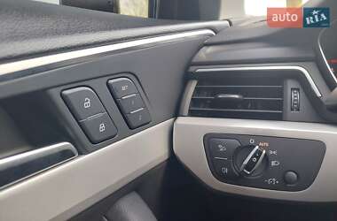 Седан Audi A4 2017 в 