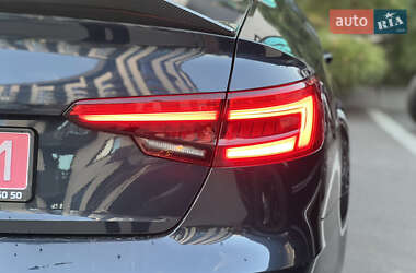 Седан Audi A4 2017 в 