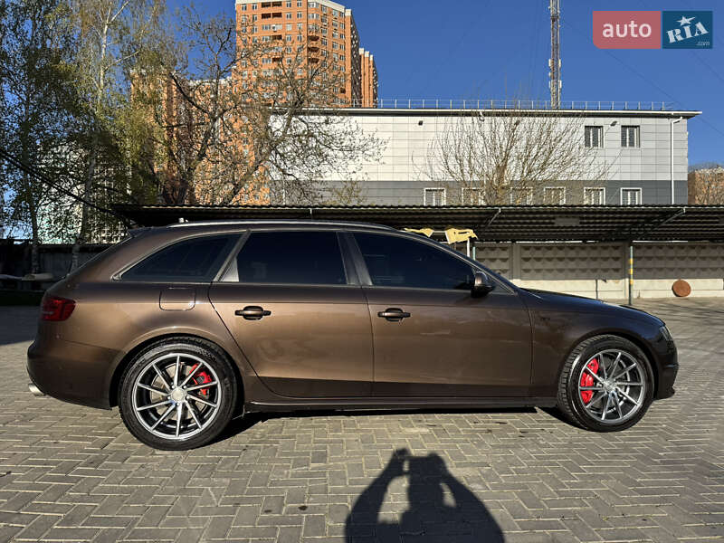 Универсал Audi A4 2010 в Одессе