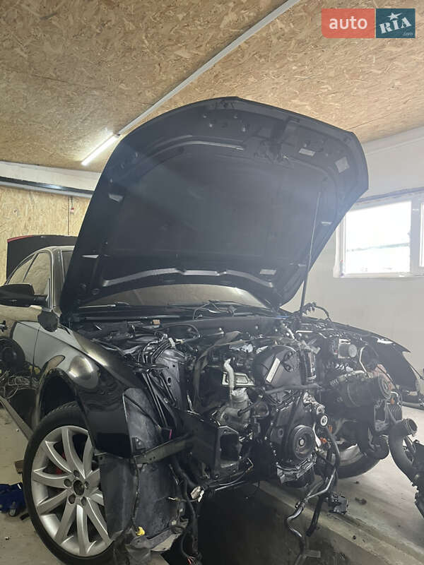Седан Audi A4 2013 в Ширяево