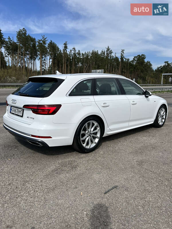 Универсал Audi A4 2019 в Киеве