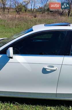 Седан Audi A4 2011 в 