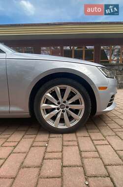 Седан Audi A4 2016 в 