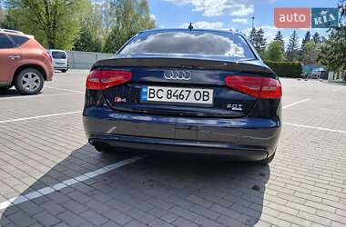 Седан Audi A4 2012 в 