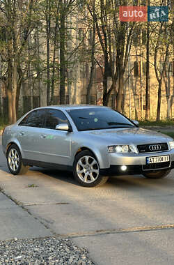 Седан Audi A4 2003 в 