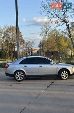 Седан Audi A4 2003 в 