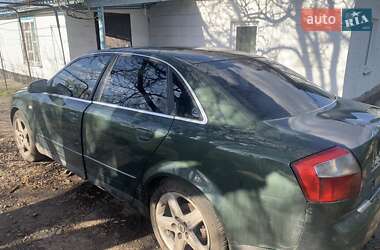 Седан Audi A4 2004 в 