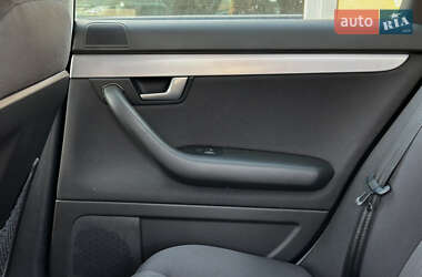 Седан Audi A4 2006 в 