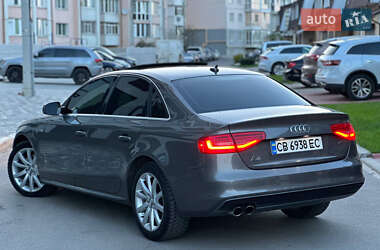 Седан Audi A4 2013 в 