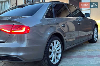 Седан Audi A4 2013 в 