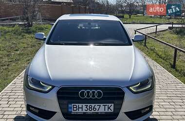Седан Audi A4 2014 в 