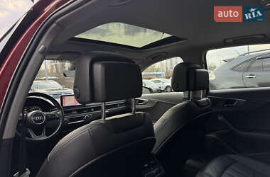 Седан Audi A4 2017 в 
