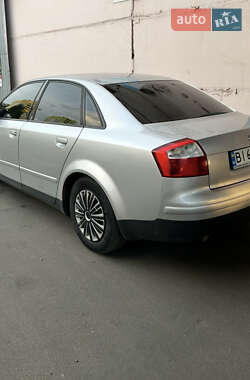 Седан Audi A4 2002 в 