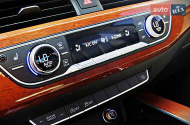 Седан Audi A4 2019 в 